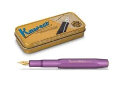 Kaweco COLLECTION Füllhalter Vibrant Violet 15 Kaweco COLLECTION Füllhalter Vibrant Violet -Optimal Bürobedarf Geschäft Kaweco Collection Set VibVio s web 02 1280x1280
