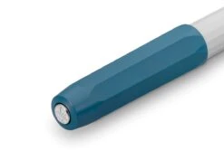 Kaweco PERKEO Rollerball Old Chambray 8 Kaweco PERKEO Rollerball Old Chambray -Optimal Bürobedarf Geschäft Kaweco Perkeo RB closed OldCham Detail Front web s 1280x1280