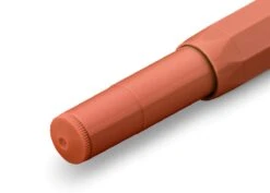 Kaweco SKYLINE SPORT Füllhalter Fox -Optimal Bürobedarf Geschäft Kaweco Skyline FP closed Fox Detail Back web s 1280x1280