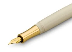 Kaweco STUDENT Füllhalter 20’s Jazz 8 Kaweco STUDENT Füllhalter 20’s Jazz -Optimal Bürobedarf Geschäft Kaweco Student FP 20sJazz Detail Front web s 1280x1280